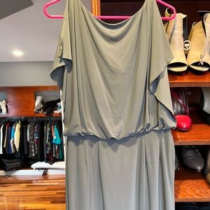 Jessica Simpson dress